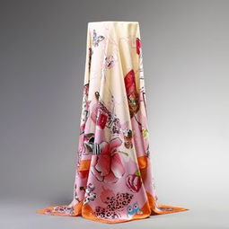 小满时节的温暖配饰 围巾新风尚解析与产品展示